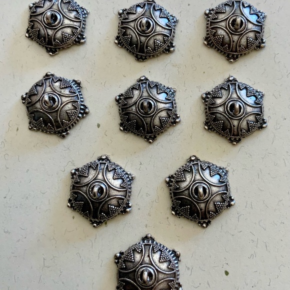 Only lot…9 Vintage custom designed jewelry parts - Picture 3 of 6